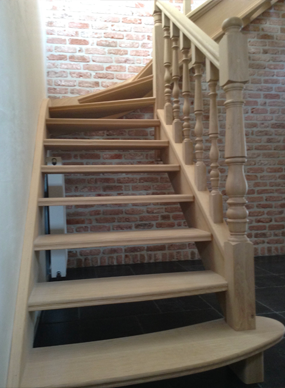 Escalier quart tournant